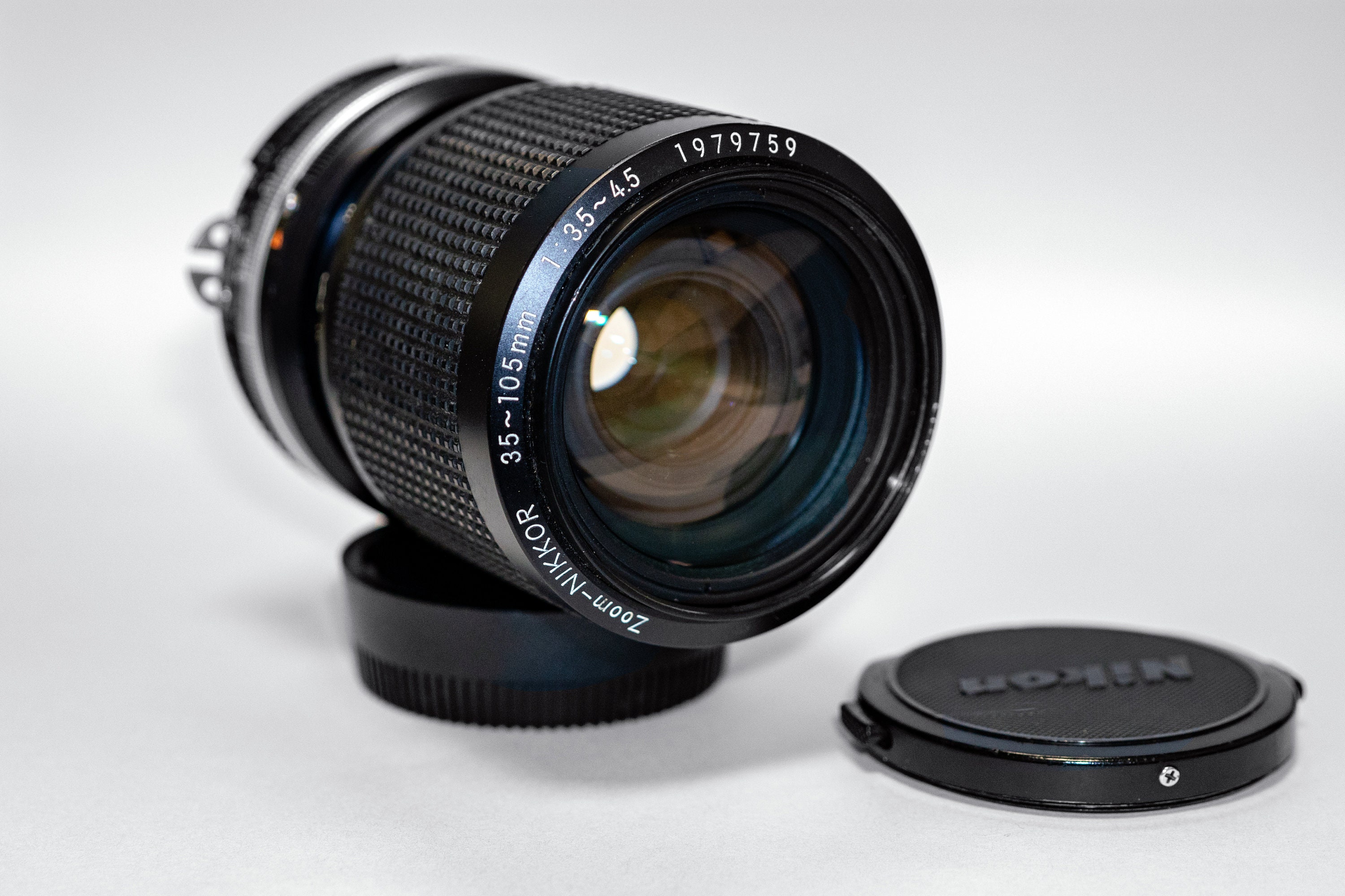 The Nikon Nikkor 35-105 mm f/3.5-4.5 Macro Lens. Excellent Condition!