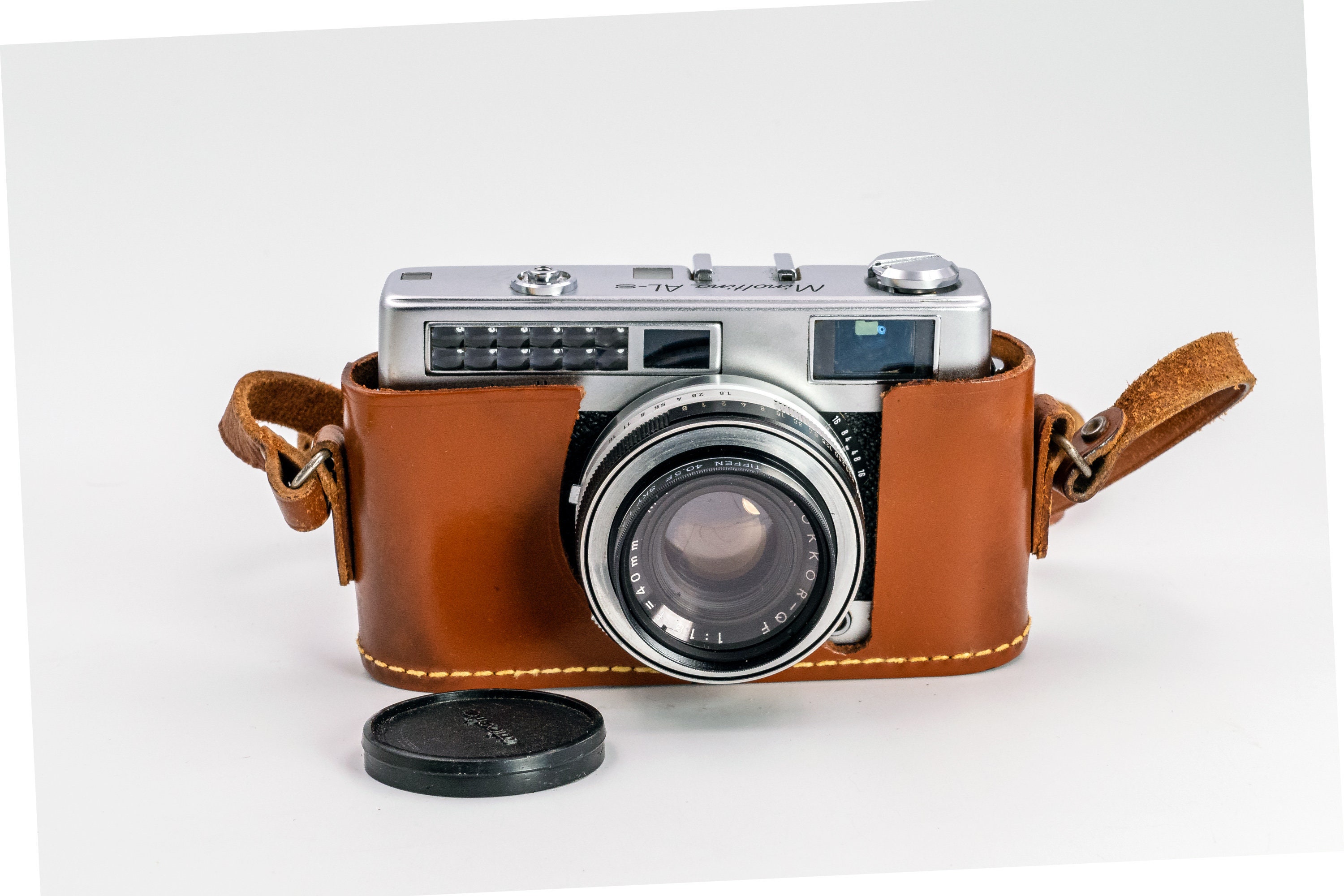 Minoltina ALS Rangefinder with Minolta RokkorQF 40mm f1.8 lens in