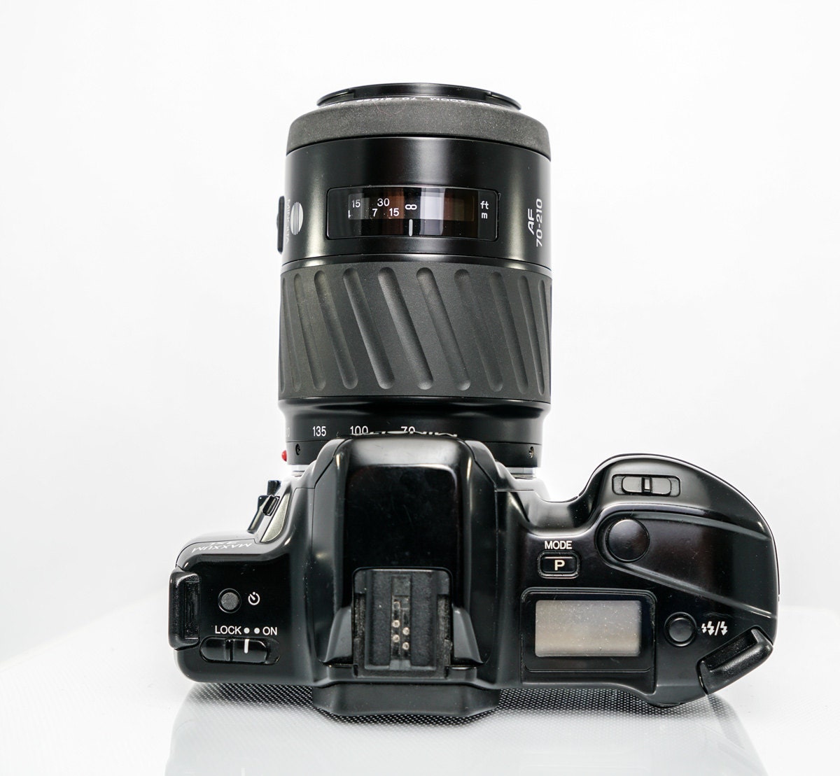 Minolta MAXXUM 3Xi SLR Film Camera with Minolta AF Zoom 70210mm f4.55