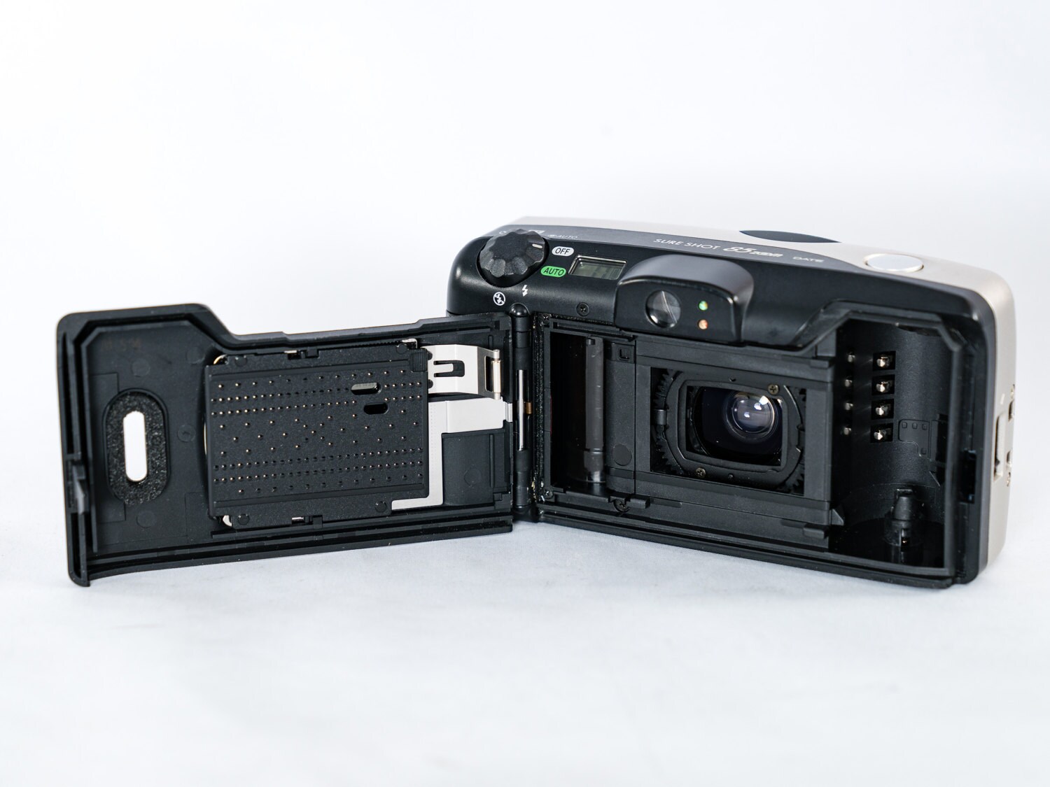 Canon Sure Shot 85 Zoom Platinum Edition 35mm PointandShoot Date