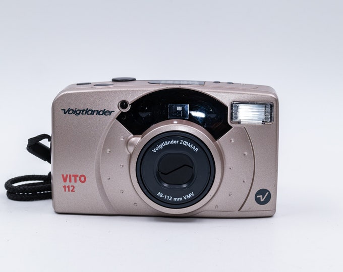 Rare and desirable Voigtlander VITO 112 film camera (copy of Leica ZX2) with Voigtlander Zoomar 38-112mm VMV lens, Excellent Condition