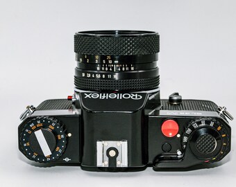 フィルムカメラ Rolleiflex SL35M planar 50mm f1.8 Rolleiflex SL35M With Rollei Planar 50mm F/1.8. the Real Gem of