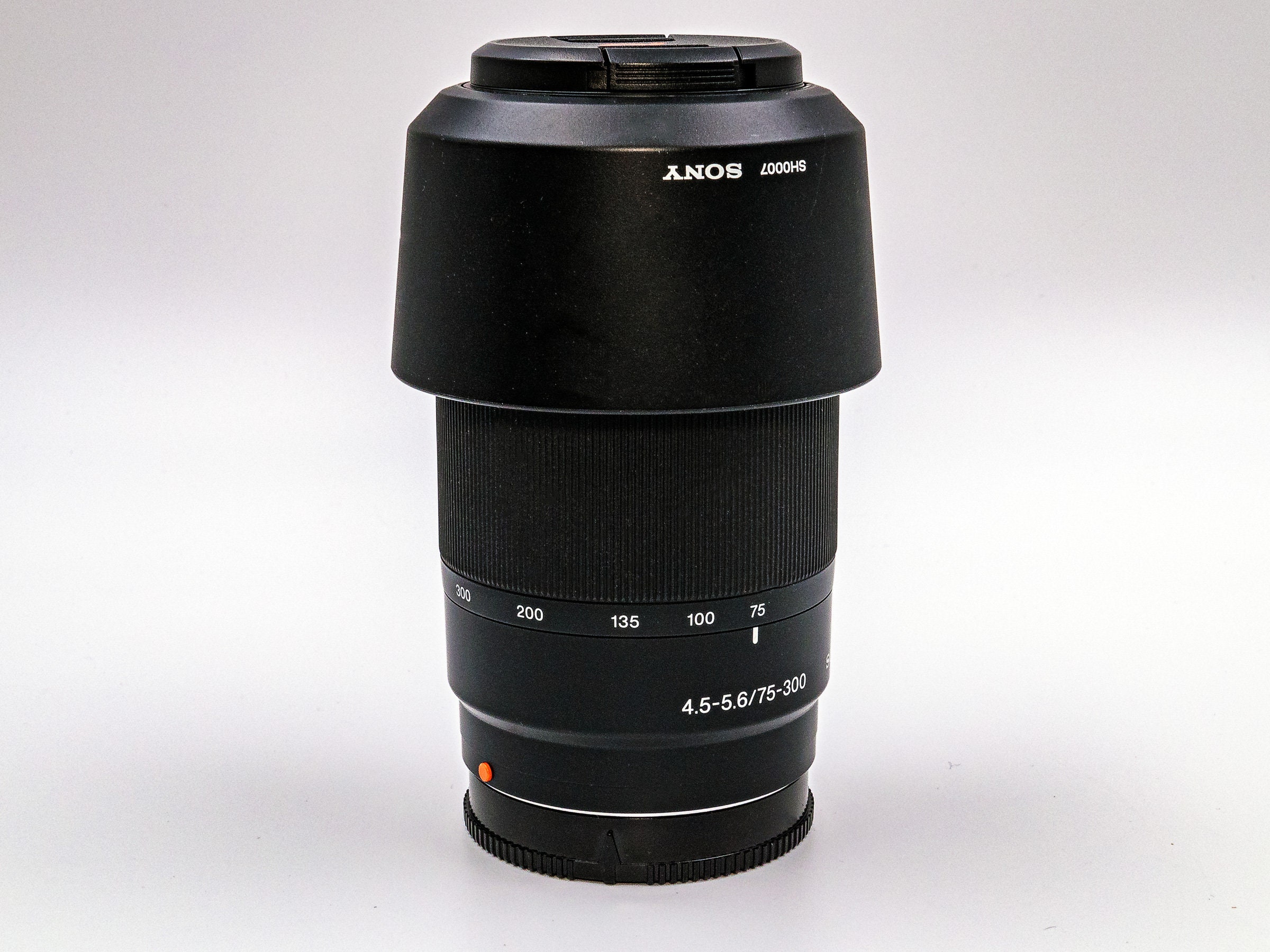 Sony 75300mm f/4.55.6 Compact Super Telephoto Zoom Full Frame Lens