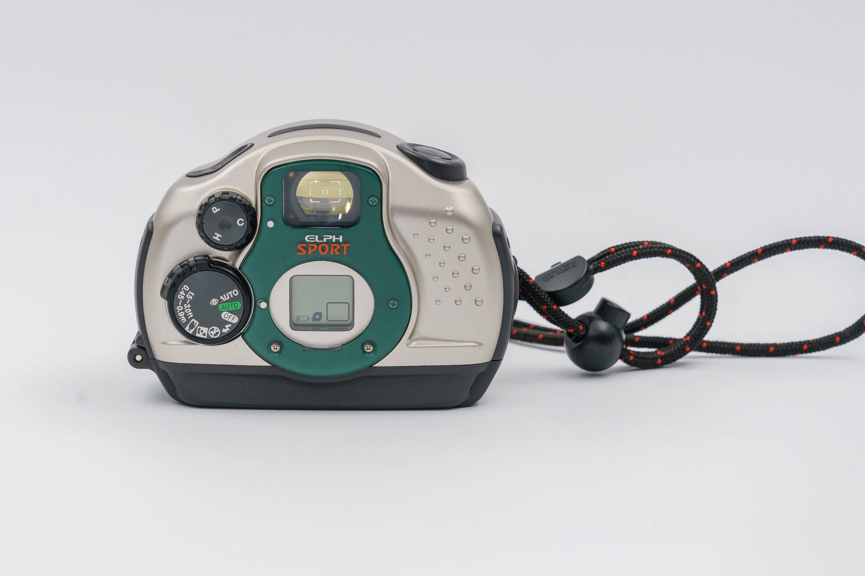 CANON ELPH SPORT Automatic Point & Shoot Film Underwater Camera with