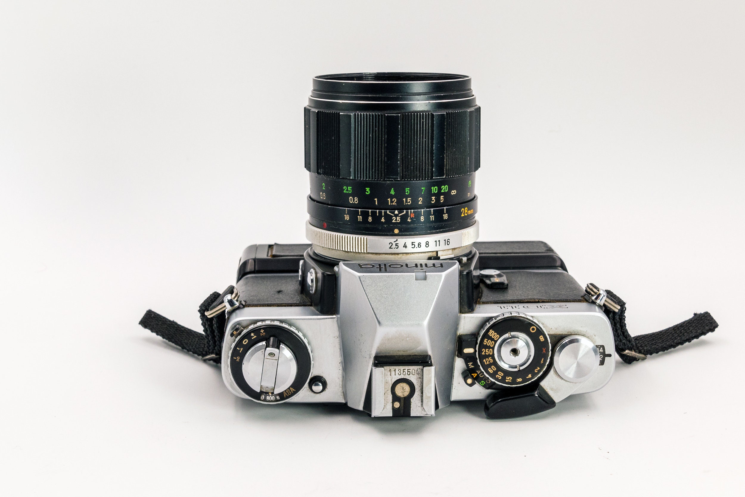 Minolta XD11 (Leica R4) with Minolta MC W.RokkorSI 28mm F2.5 Lens