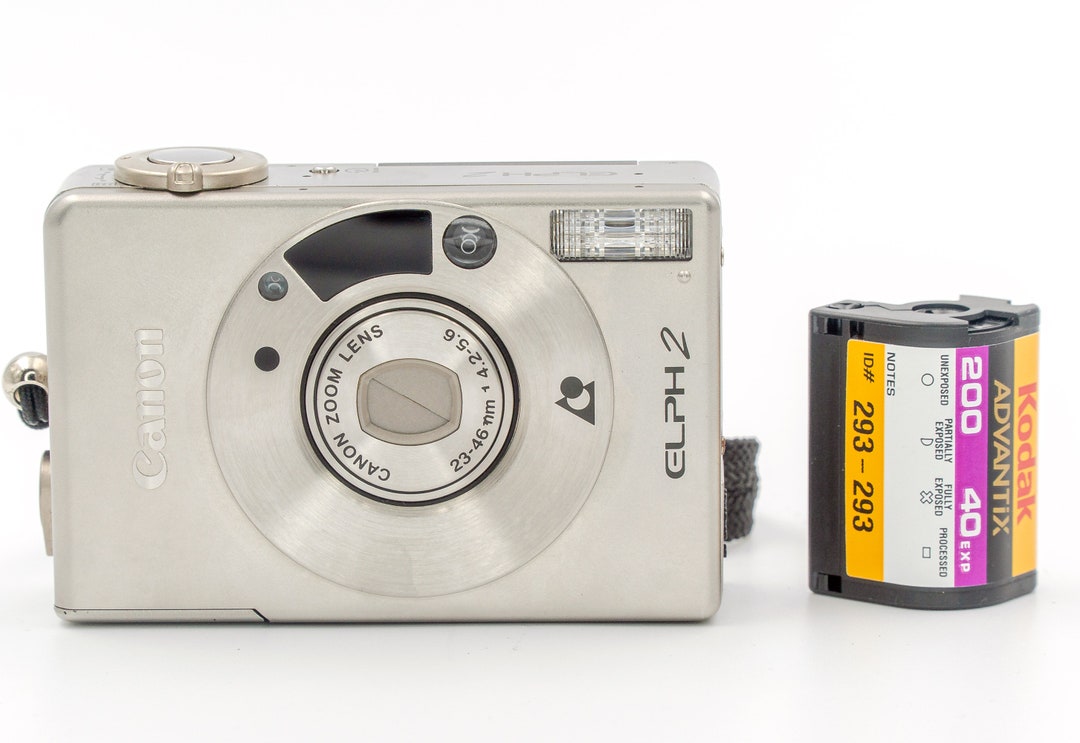 Canon ELPH 2 Ultra Compact Film Camera. Excellent Camera in