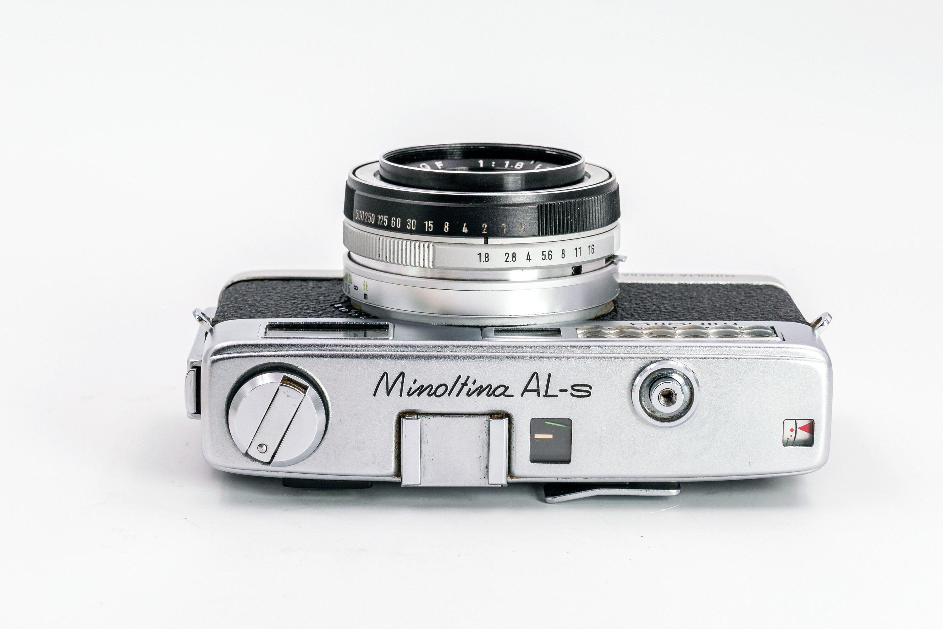 Minoltina ALS Rangefinder with Minolta RokkorQF 40mm f1.8 lens in