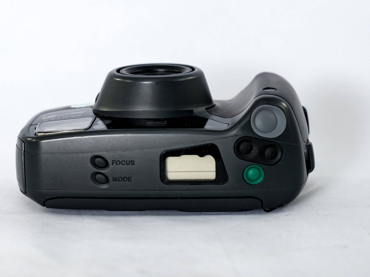 PENTAX MultiAF Zoom90WR PointandShoot 35mm Film Camera with 3890mm