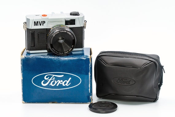 MVP FORD - Very Rare Lomo style 35mm photo camera with fixed focus 50mm Lavec Color Optical lens. MINT!