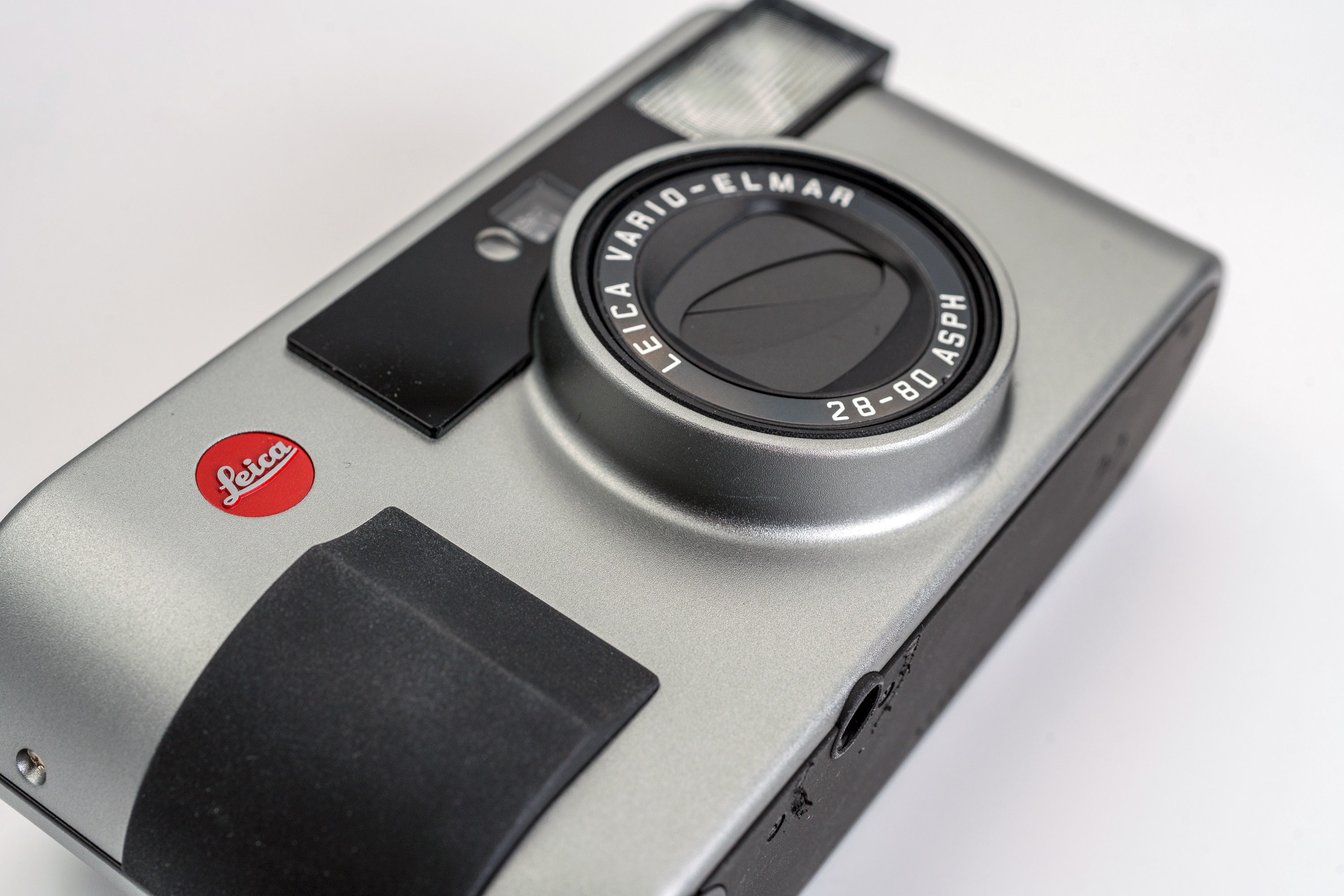 Brand New Leica C3 35mm Film Camera With Leica Vario-elmar Brand New Leica C3 35mm Film Camera With Leica Vario-elmar