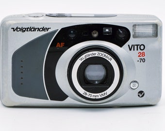 Rare and desirable Voigtlander VITO 28-70 AF film camera with Voigtlander Zoomar 28-70mm VMV, Excellent Condition, Superior German optics.