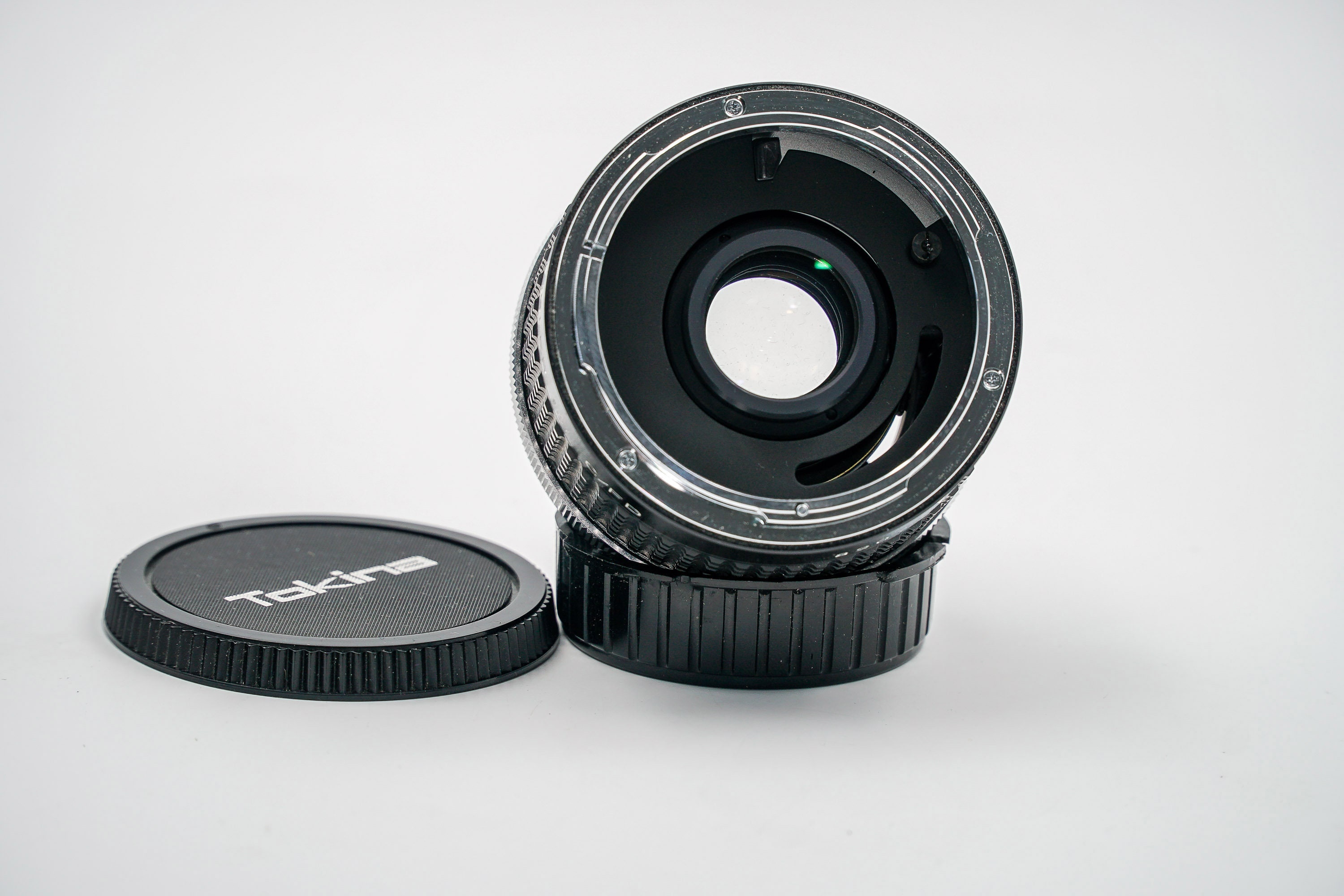 Tokina 100300mm ATX with constant f4 aperture lens, Canon FD Mount