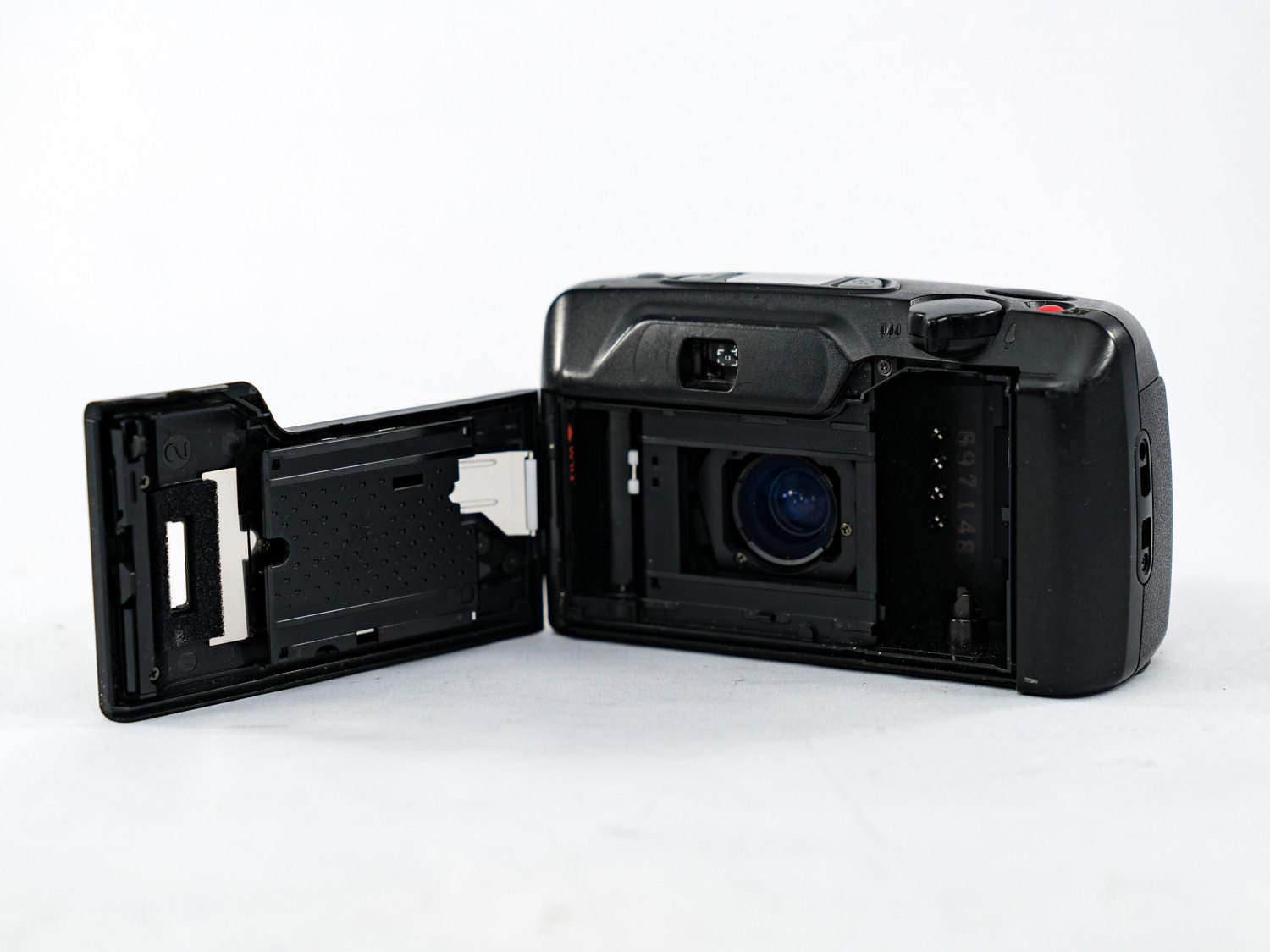 PENTAX IQZoom EZYR PointandShoot 35mm Film Camera with 3870 Power