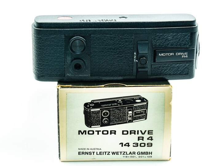 Leica Leitz Motor Drive R4 for Leica R4 with Leica R Hand Grip, in original boxes. Excellent Condition!