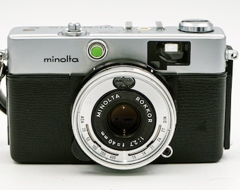 Minolta Hi-Matic C with Minolta Rokkor 40mm F/2.7 lens in Mint Condition!