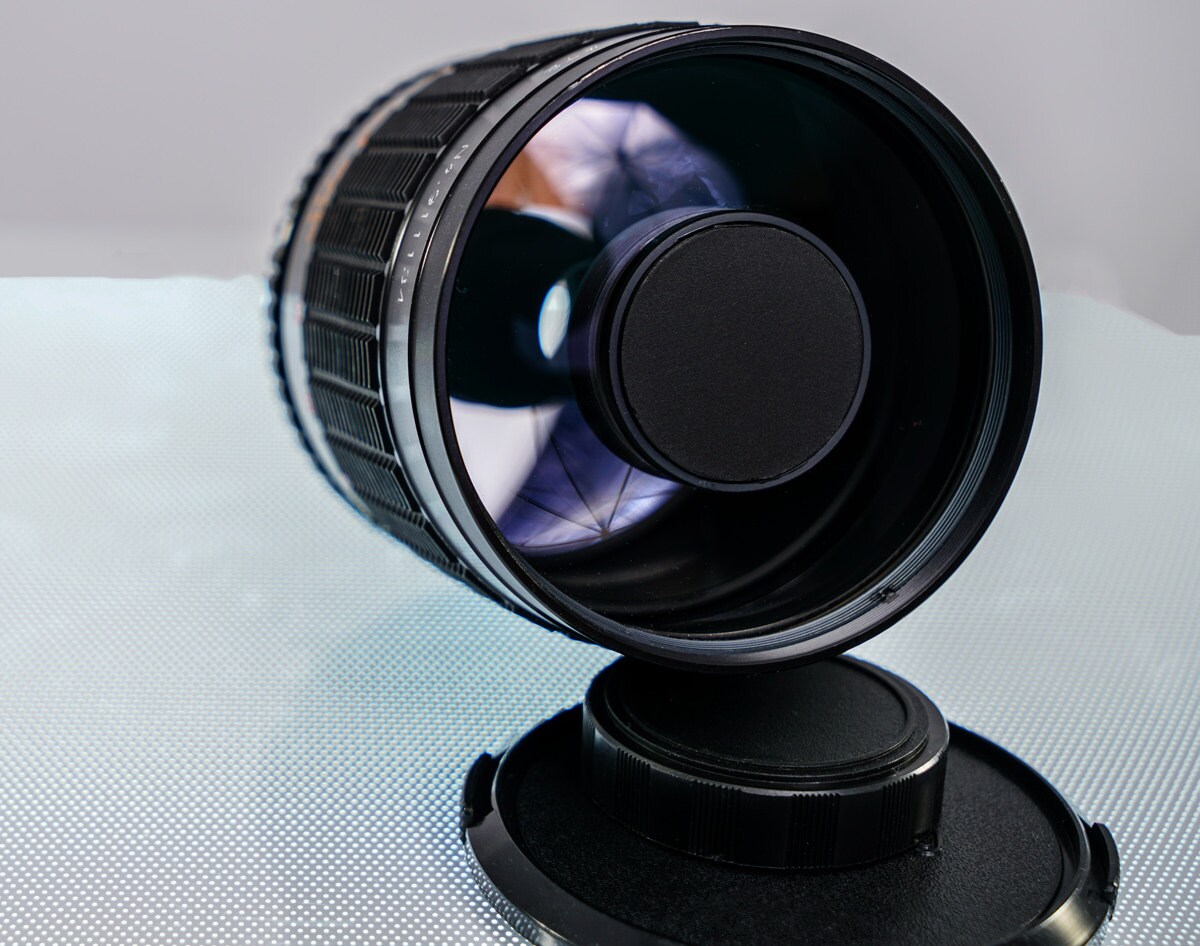 SAMYANG 500mm f/8 Telephoto Mirror Lens with Filters and Genuine