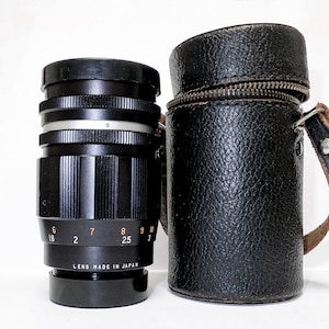 TOKINA LENTAR 135mm F3.5 TELE Objektiv, M42 Halterung. Perfekt für Porträts oder Videos, mit abnehmbarer Blende.  Ausgezeichneter Zustand, wie neu.
