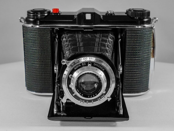 AGFA B2 SPEEDEX Folding Camera with 85mm f4.5 Lens