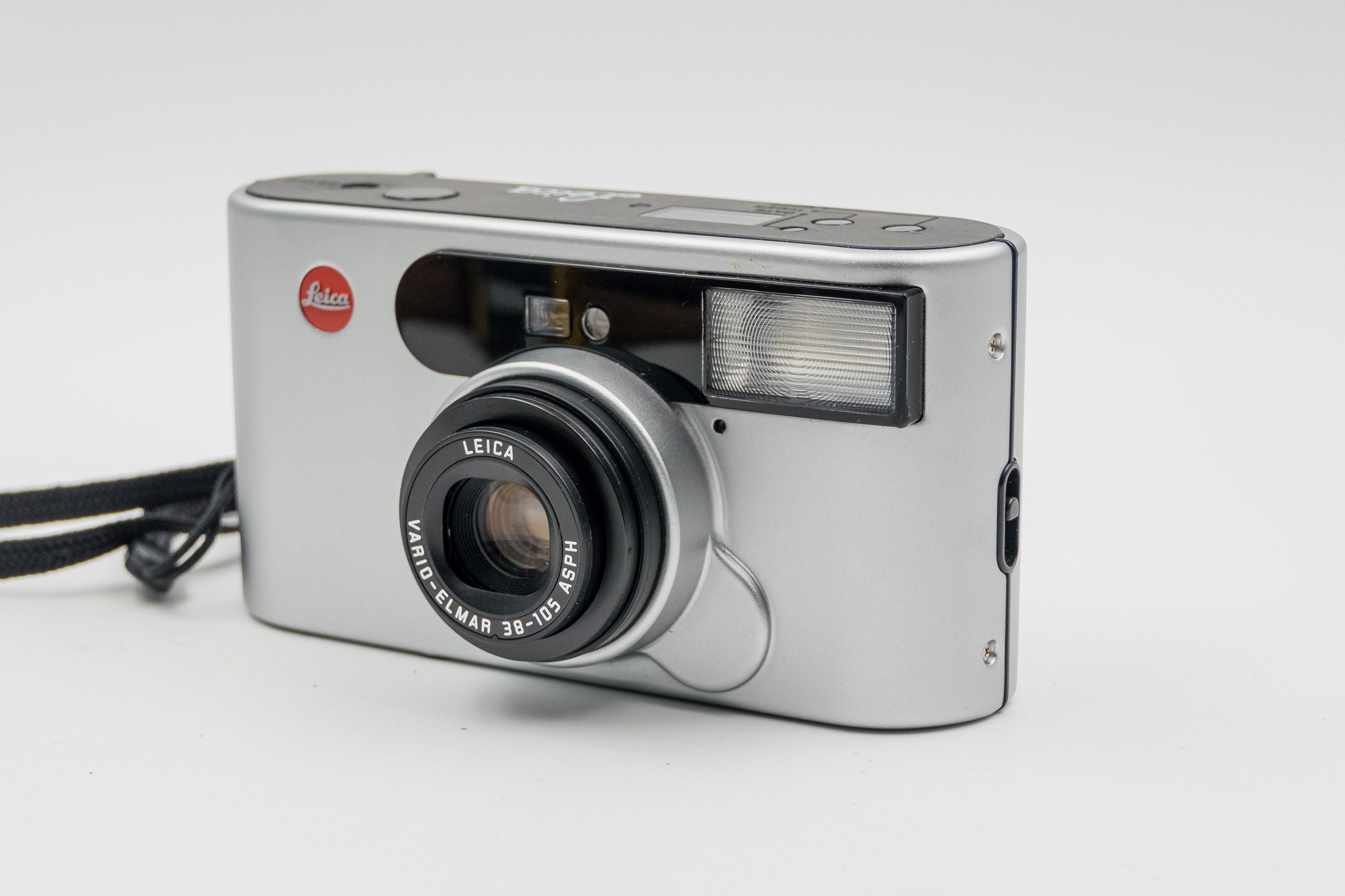 Like New Leica C1 35mm FIlm Camera with Leica VarioElmar 38105mm ASPH