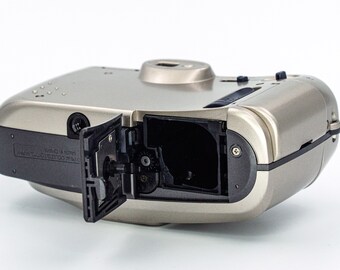 Fujifilm Nexia 320ixz Automatic Camera in MINT Condition, With
