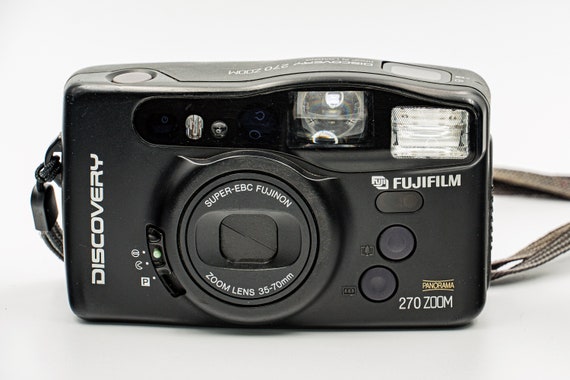 FujiFilm Discovery 270 Zoom Panorama with optical zoom with Super-EBC Fujinon 35mm-70mm Lens. Excellent condition.