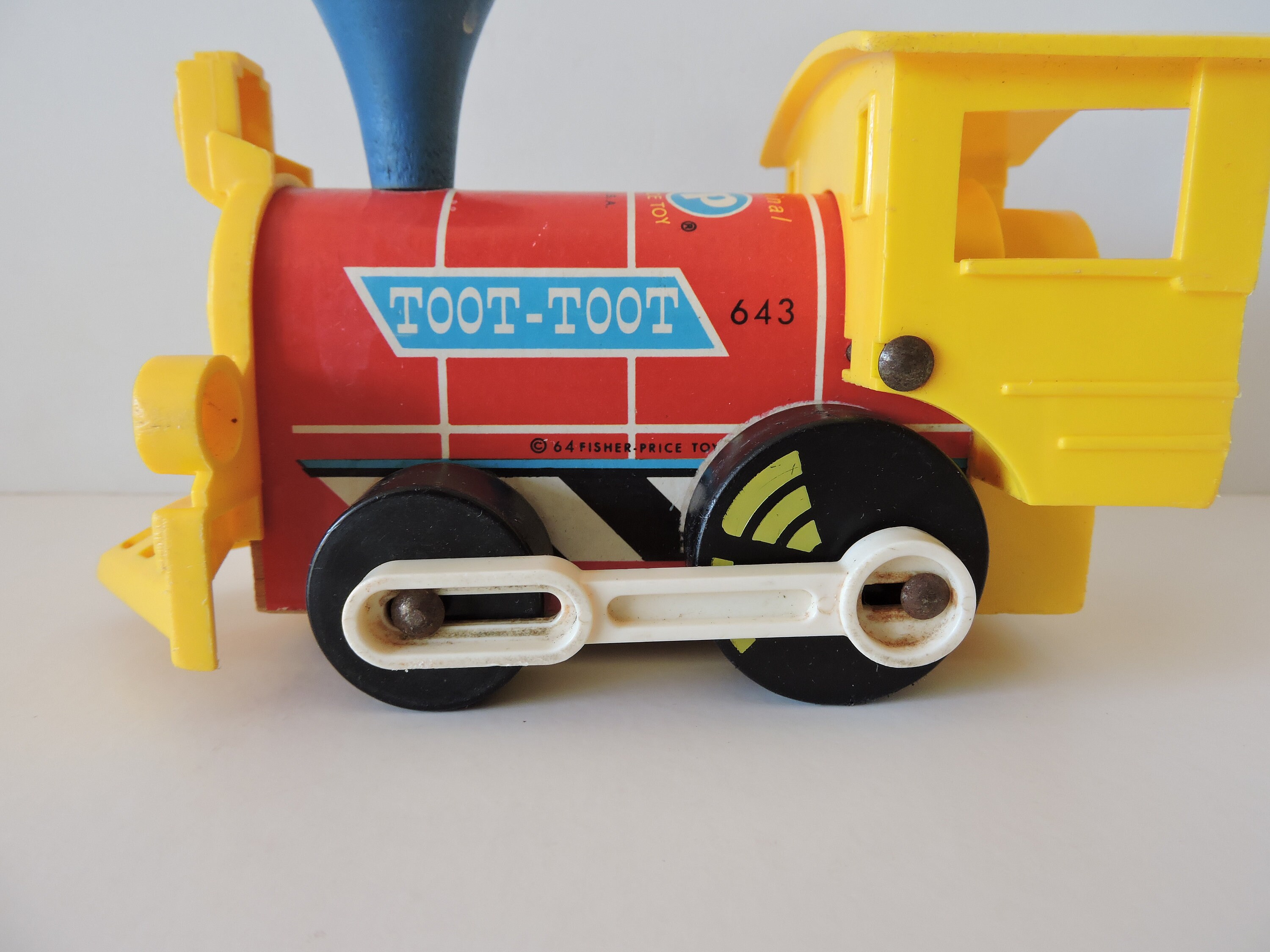 Fisher Price 643 Toot Toot Train 60