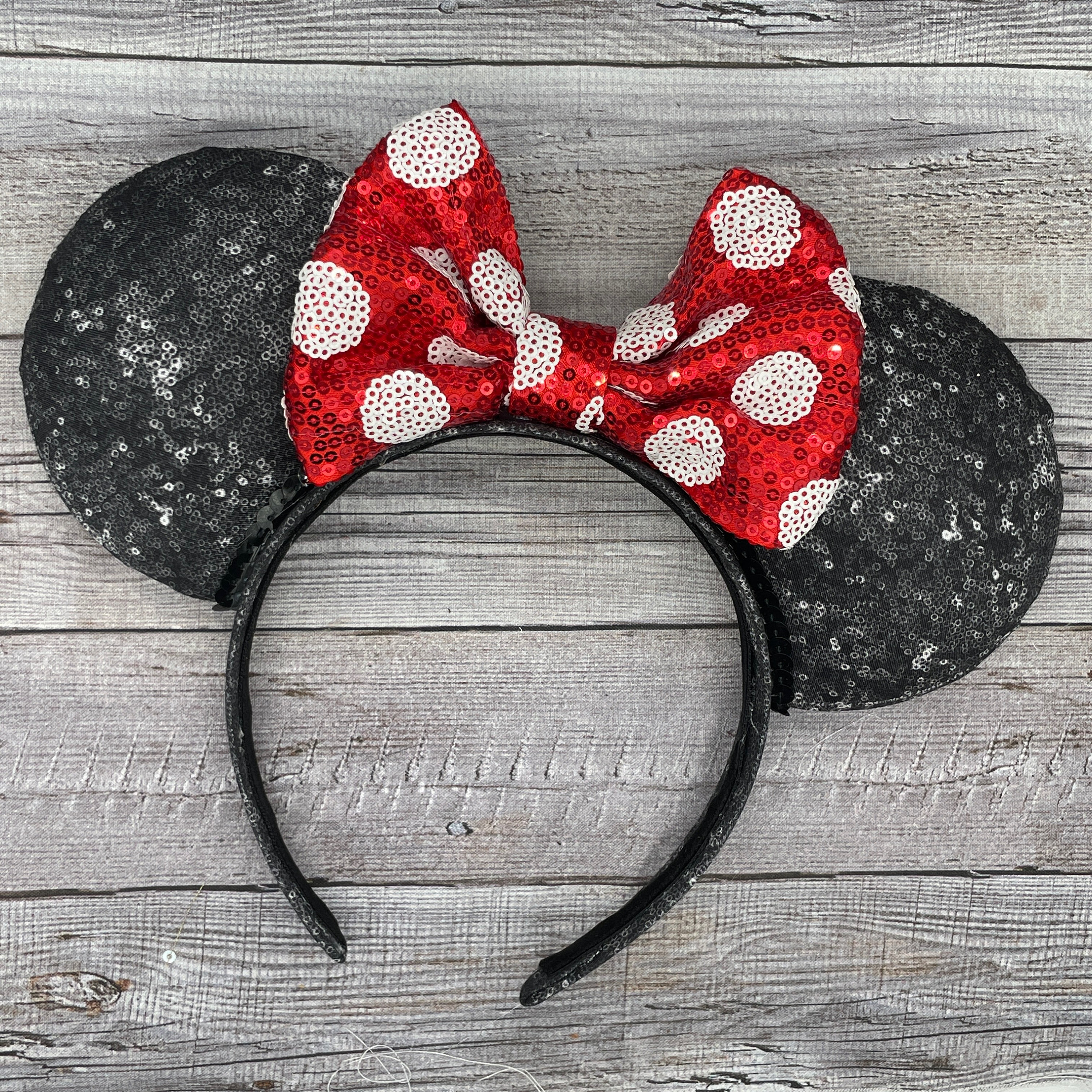 Classic Minnie Ears - Black Glitter, Red Dots, , Steamboat