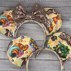 Up  Mouse Ears - Kevin, Adventure is out there, Dug, Russel, , Balloons, Carl Ellie , Minnie, Mouse