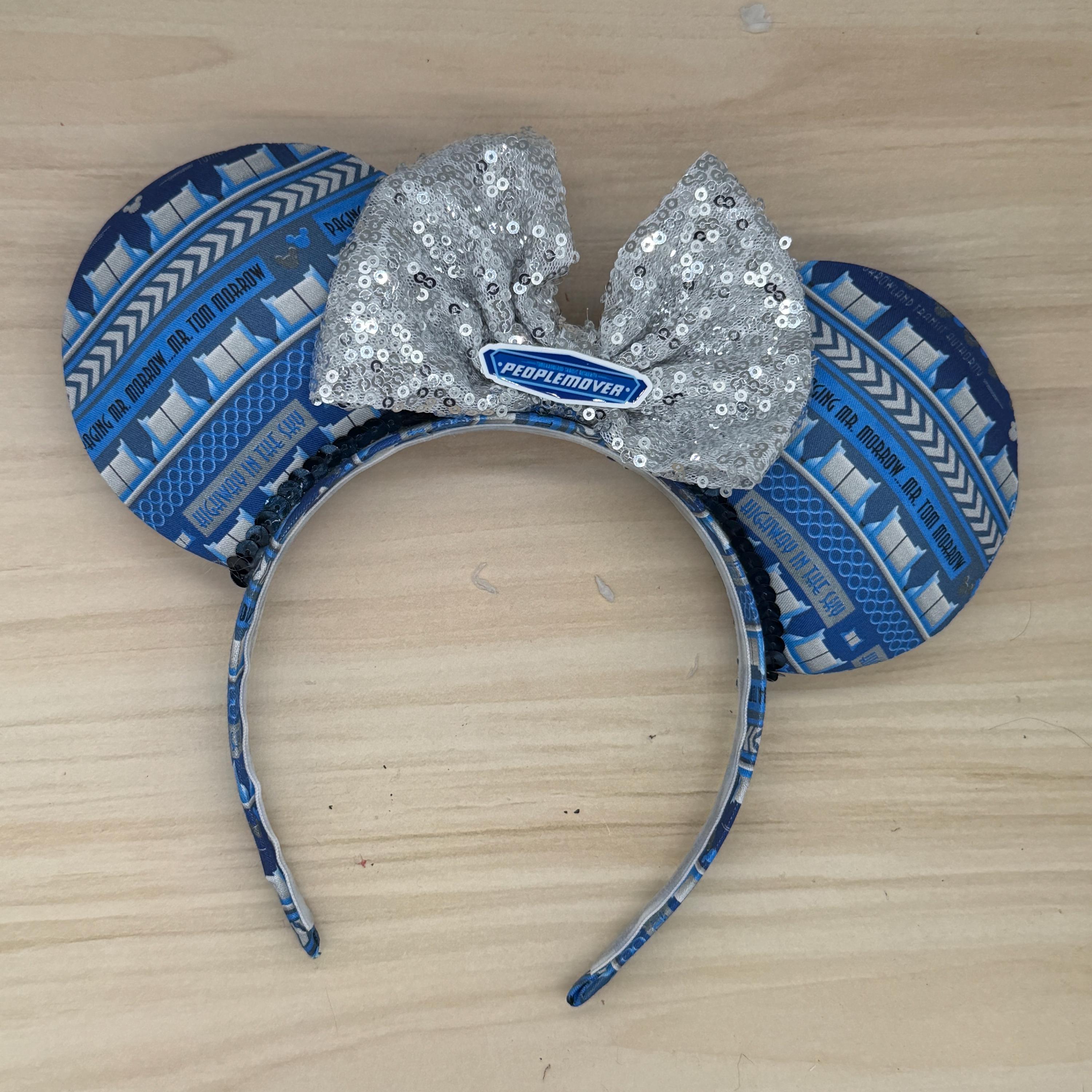 People Mover Mouse Ears: Sequin Bow, Disneyland Inspired - Etsy display picture 1