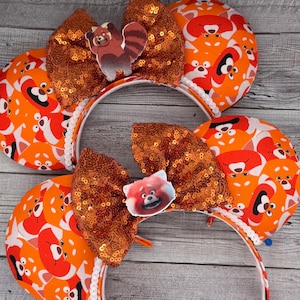 Turning Red Panda Ears - Mei Mei, 4 town, , , Mouse mouse, minnie