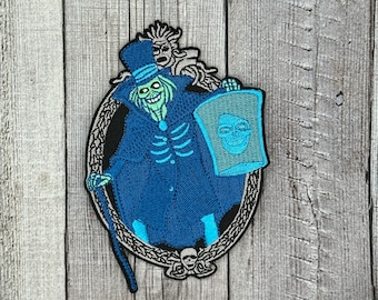 Hat Box Ghost Iron on patch - Haunted Mansion