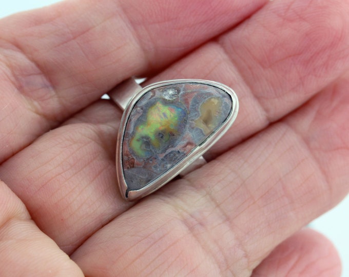 Mexican Opal Triangular Ring
