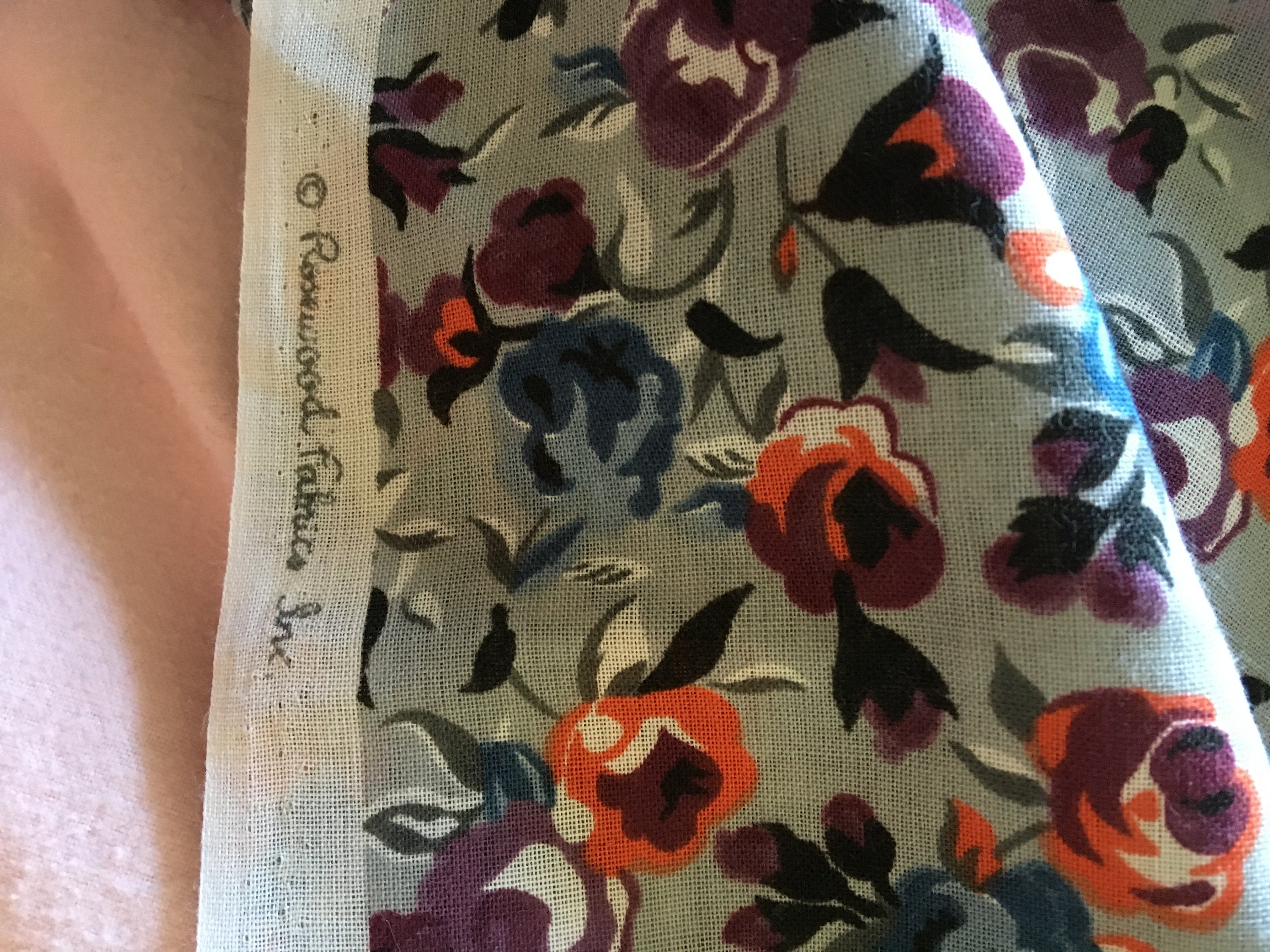 Rosewood Fabrics Inc. Poly/cotton Blend Floral Fabric - Etsy Ireland