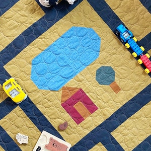 Endless Road Quilt Pattern, Endless Road playmat quilt, Kids Play mat, Play mat pattern, Toddler Quilt, image 4