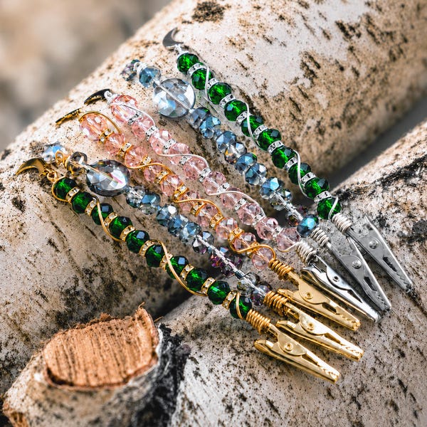 Beaded Wand Clip, Crystal Card Grabber, 4.5 inch Bracelet Helper Tool, Long Nail Helper, Celestial Moon Star Gift Accessory With Bamboo Box