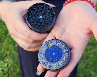 Zodiac Grinder, Herb Grinder With Catcher, Bridesmaid Gift, Astrological Grinder, Extra Large Grinder, Kitchen Spice Grinder, Tobacco