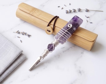 Clip aus künstlichem Amethyst in Bambus-Geschenkbox, Kartenhalter oder Zigarettenhalter, Armbandhelfer, Helfer für lange Fingernägel, lila Geschenk