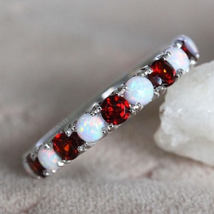 Garnet And Opal Eternity Ring, 3mm Eternity Opal Wedding Ring, Alternating Opal Garnet Ring, Anniversary Opal Stacking Ring 14k Gold