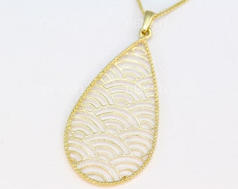 14k Gold Japanese Fan Necklace: Geometric Filigree Pendant
