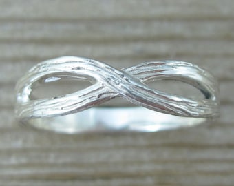 14K Gold Twig Ring, Branch Ring, Infinity Wedding Band, Wedding Ring, Infinity Knot Wedding Band, Organic Ring, Boho Nature Inspired Ring
