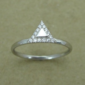 Triangle Stacking Diamond Ring, White Gold Diamond Engagement Ring, Trillion Diamond Engagement Ring, Dainty Simple Diamond Stacking Ring