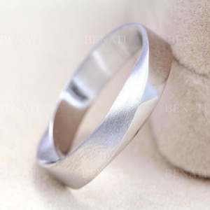 Alianza Mobius de plata de ley para hombre - Anillo infinito trenzado ancho