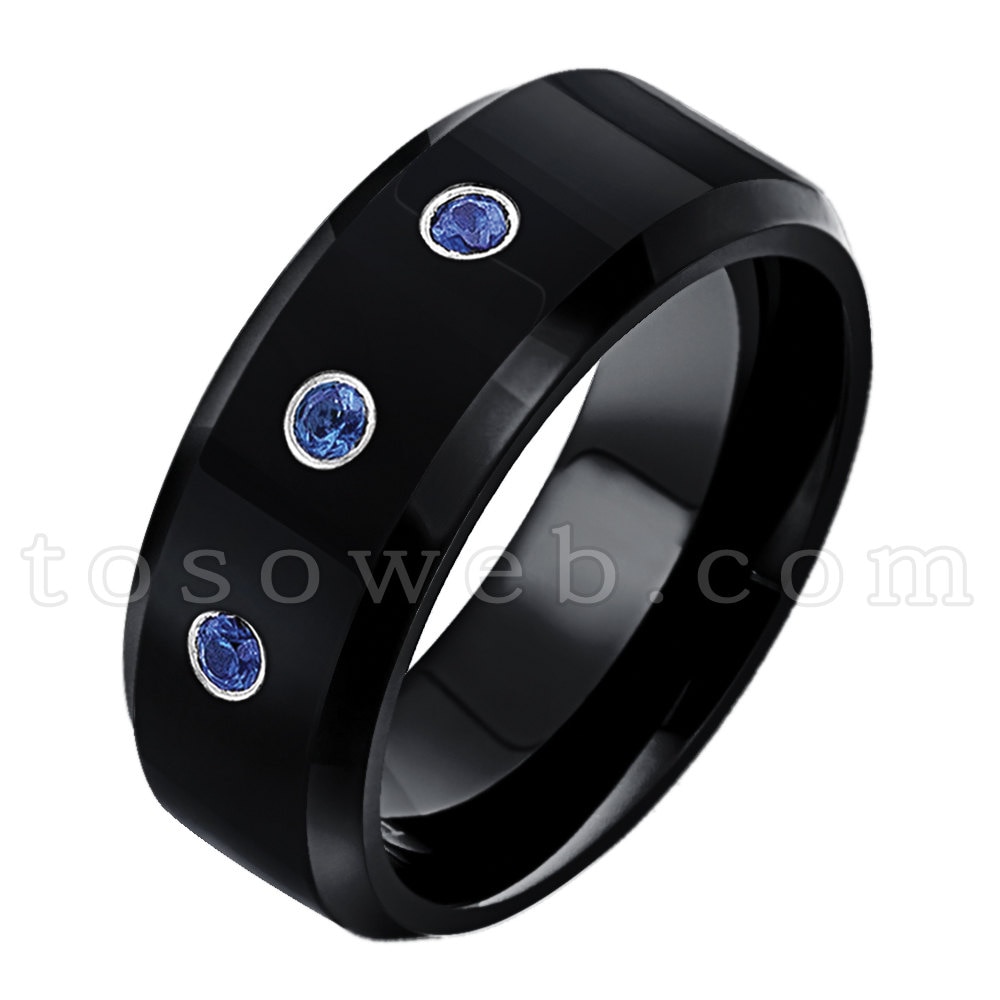 Heren blauwe saffier trouwring, september geboortesteen ring, 8 mm zwarte IP Poolse afgeschuinde rand, wolfraamcarbide ring TS0842