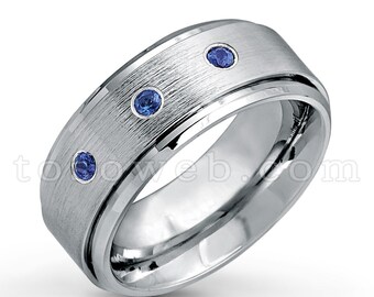 Anel masculino com pedra do mês de setembro, aliança de casamento de safira azul, anel de carboneto de tungstênio com borda chanfrada central escovada de 9 mm TS0232