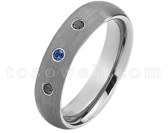 レディース ブルーサファイア & ブラックダイヤモンド 結婚指輪、6 mm ブラッシュドセンターパイプカットエッジ、タングステンカーバイドリング アニバーサリー TS0602