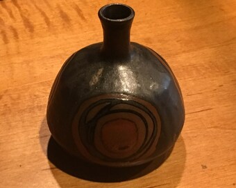 Vintage 1960-70's Mid Century Modern Glazed Small Stout Clay Pottery Pot signed: OMC Japan (Otagiri Mercantile Company)