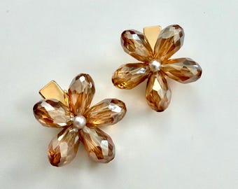 Retro Y2K Crystal Flower Alligator Hair Clip-Amber champagne-tone with Pearl center [set of 2]