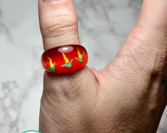 Vintage NOS Lucite Plastic Red Patterned Rings