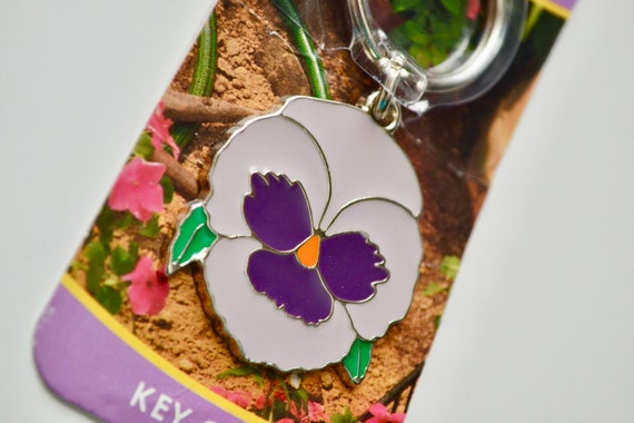 Vintage Pansy Keychain