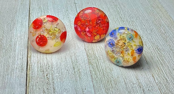 Large Circular Thick Plastic Statement Rings With… - image 2